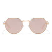 V8HE8D57F719A20F82687F6799539F5E652R3742185P1