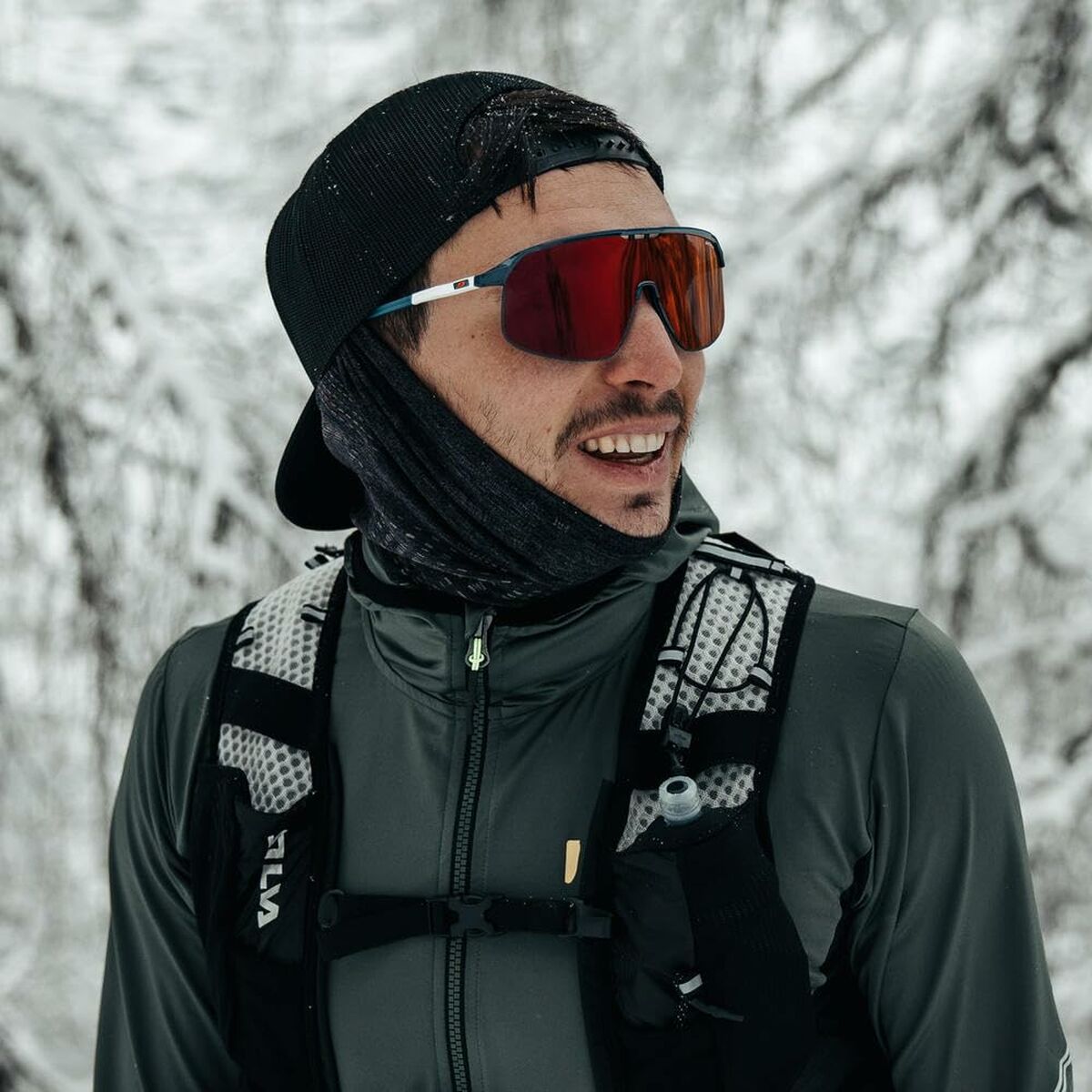 V2H5D3824C1A0CF03FAFE1117E4FD227BEAR6835017P7