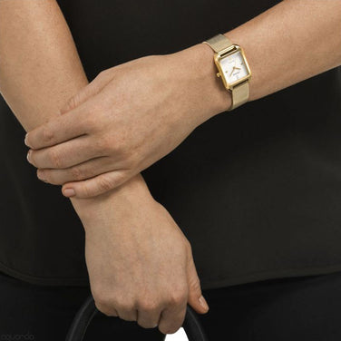 V4H12F8DFF145C55905EC55DC0FAEBD9EDFR5761198P4