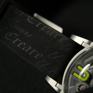 V3H12185719A725FCC9216F3771EE71FD4BR7352667P3